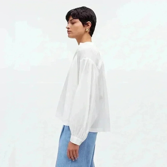 Madewell Classic White V-Neck Blouse - Picture 3 of 10